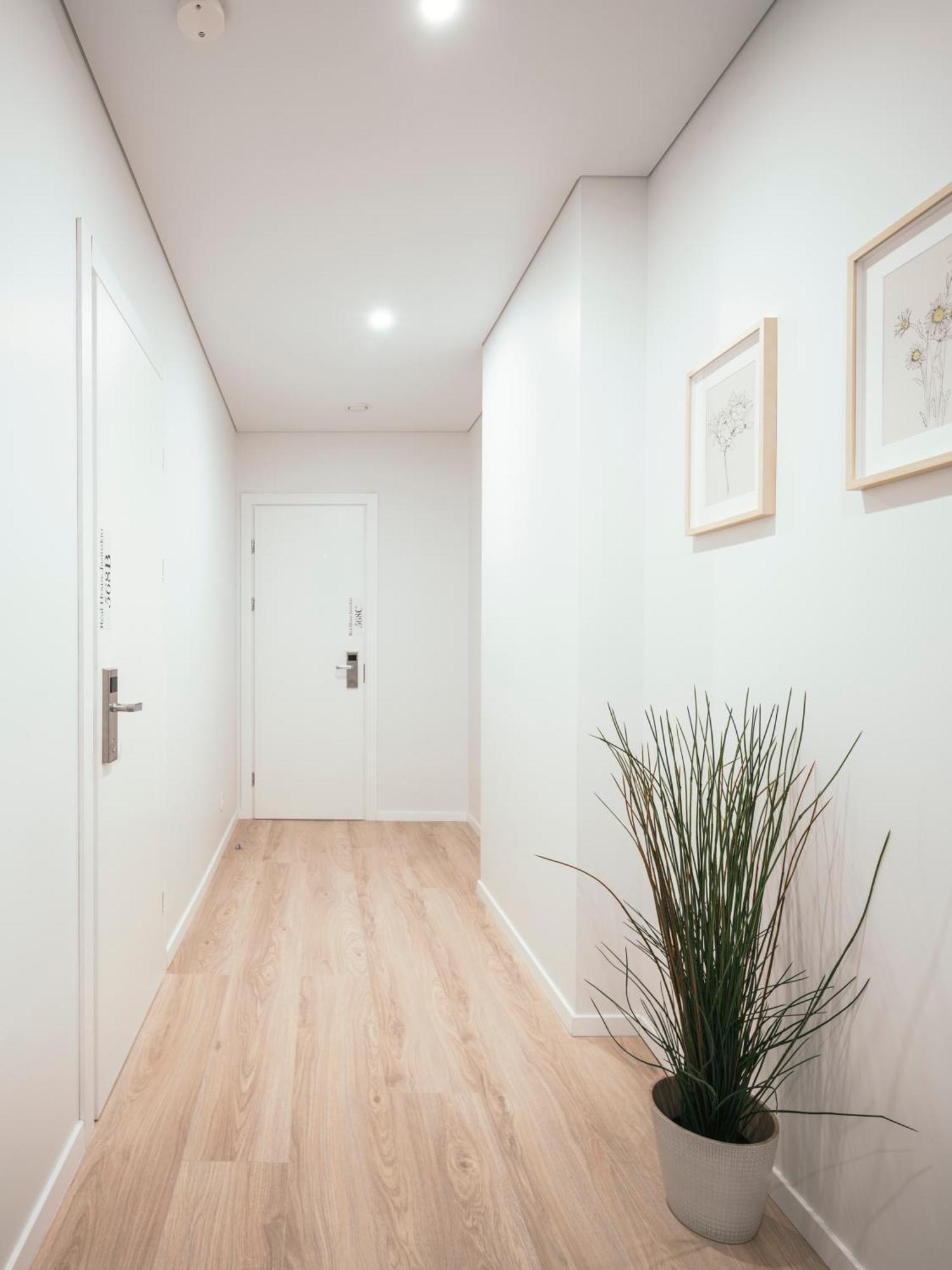J14A I Rooms & Apartments Automated Self Check-In Vilnius Exterior photo