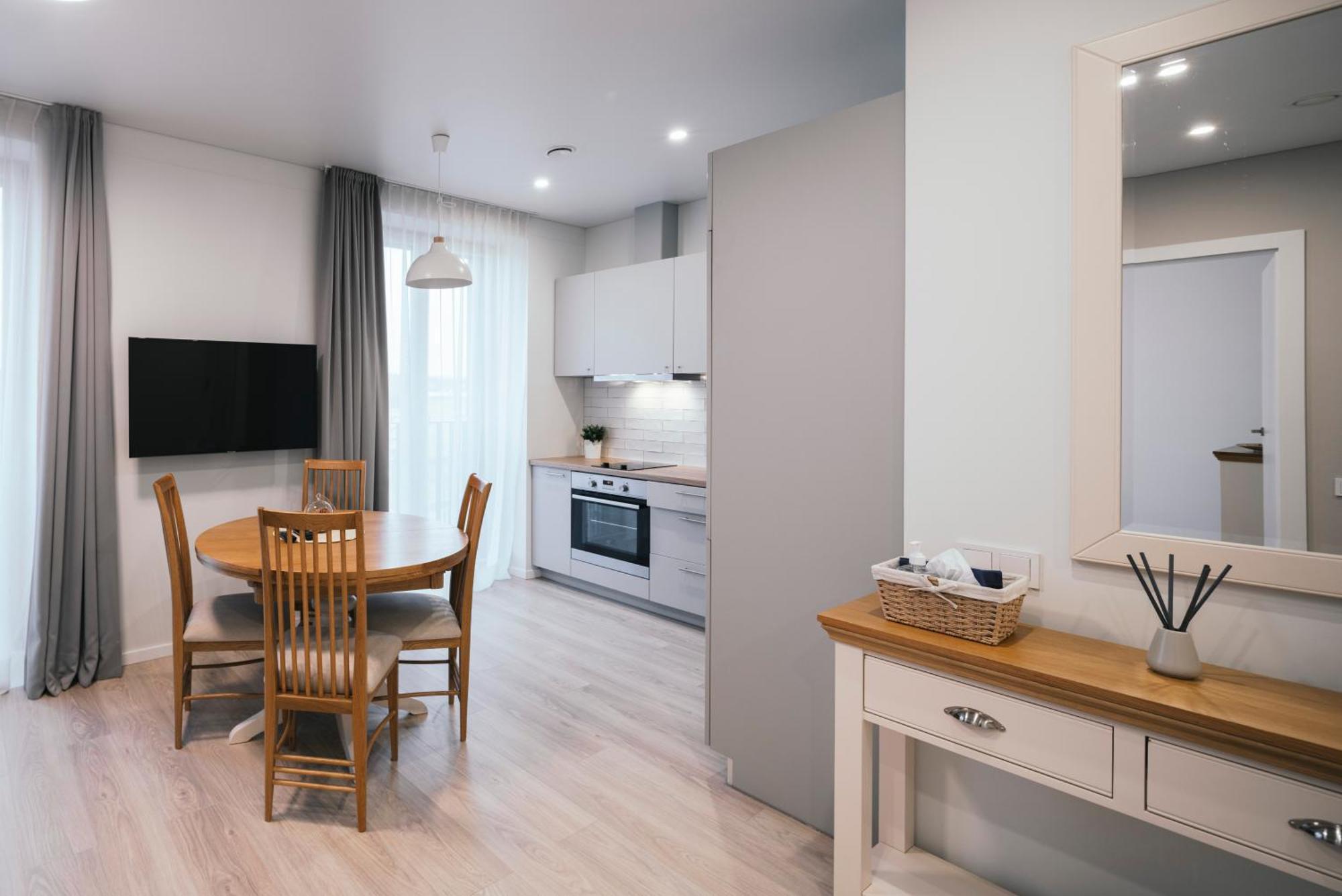 J14A I Rooms & Apartments Automated Self Check-In Vilnius Room photo