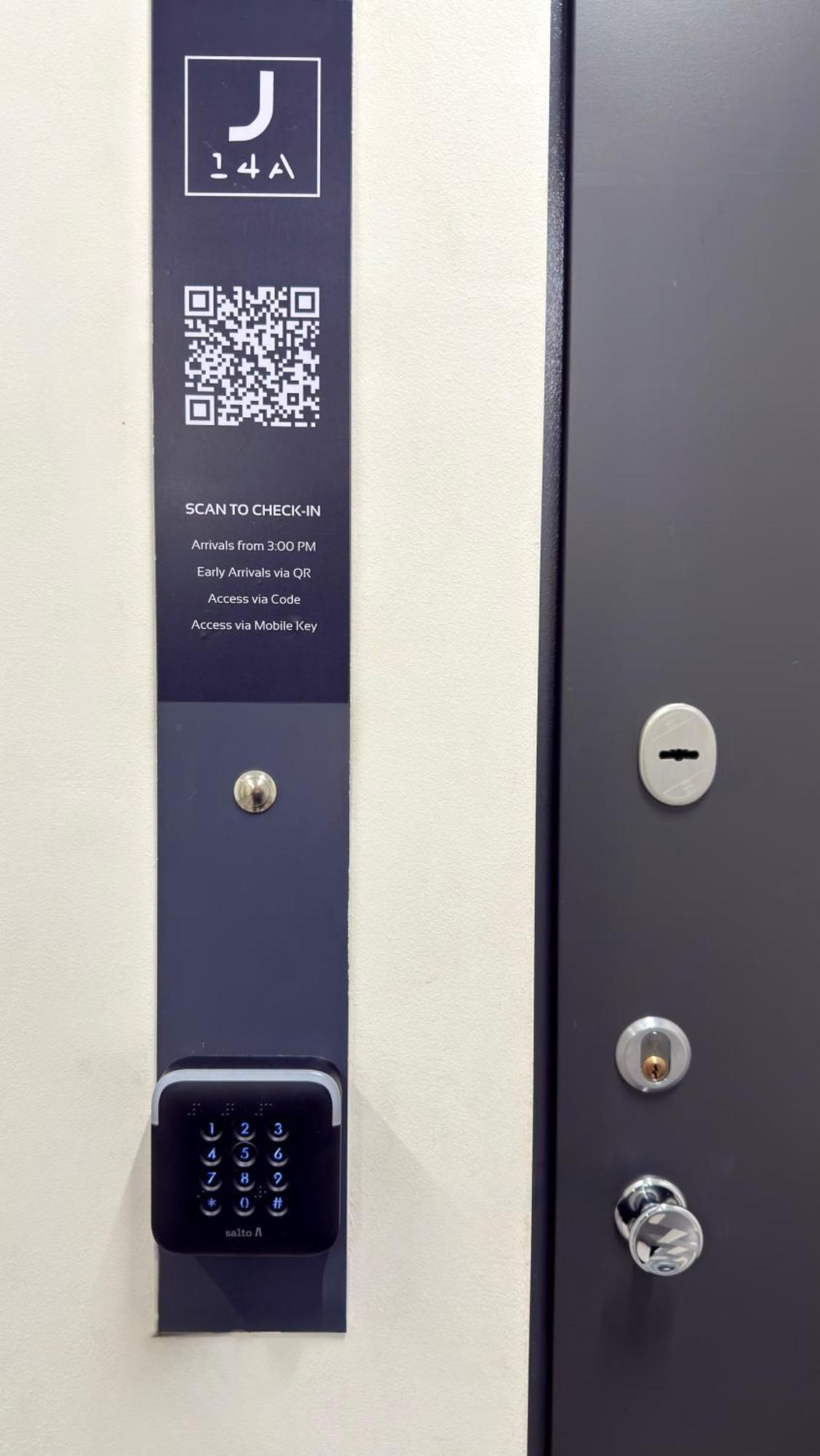 J14A I Rooms & Apartments Automated Self Check-In Vilnius Exterior photo