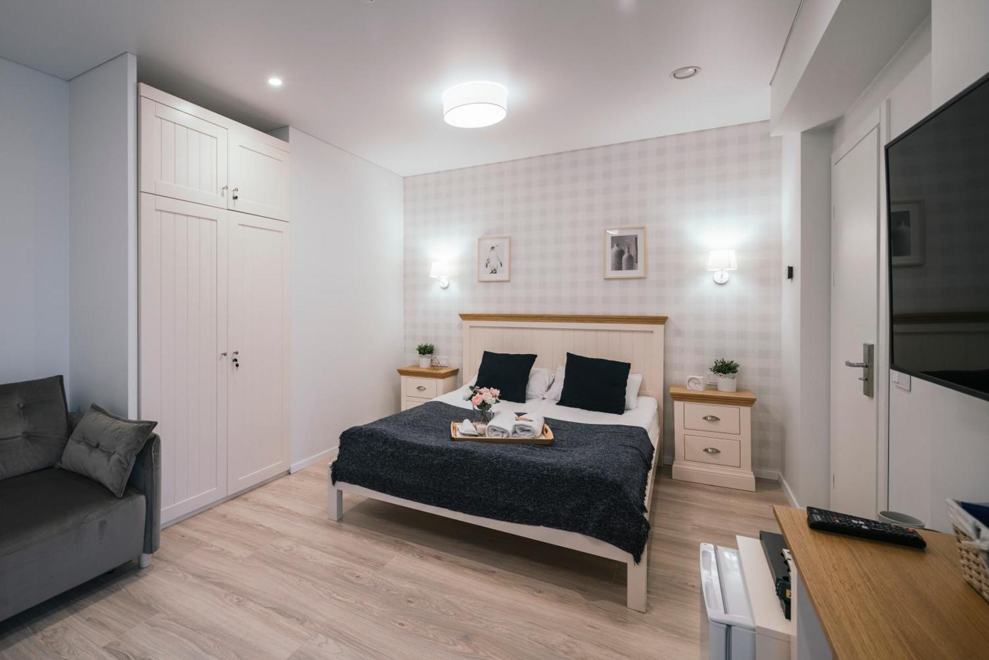 J14A I Rooms & Apartments Automated Self Check-In Vilnius Room photo